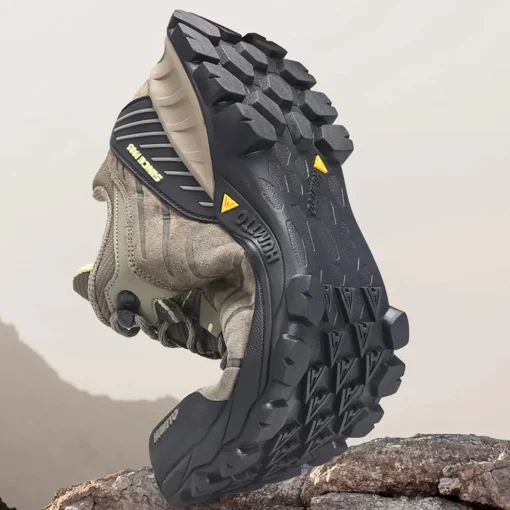 Giày leo núi nam cổ thấp Humtto Hiking Shoes 140121A-1