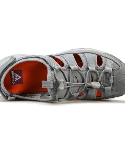 Giày sandal lội nước chống trượt nam Humtto 670823A-8